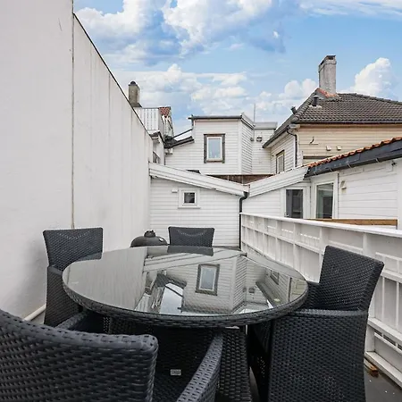 The Brown Door Apartment Stavanger